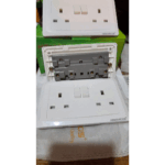 twin-socket