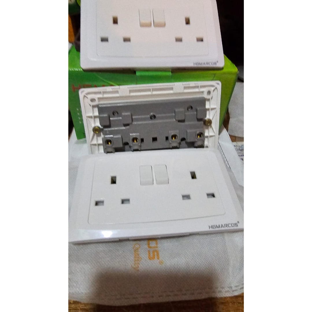 twin-socket